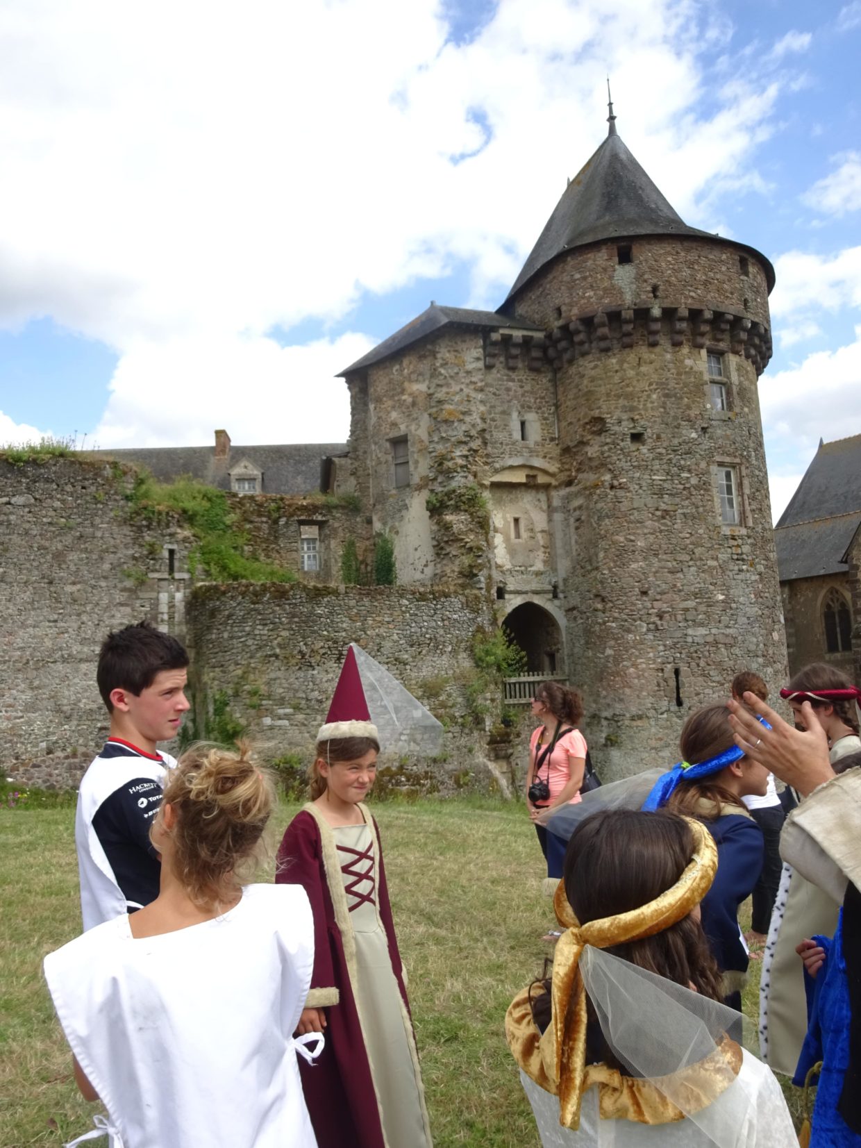 château visite en costume